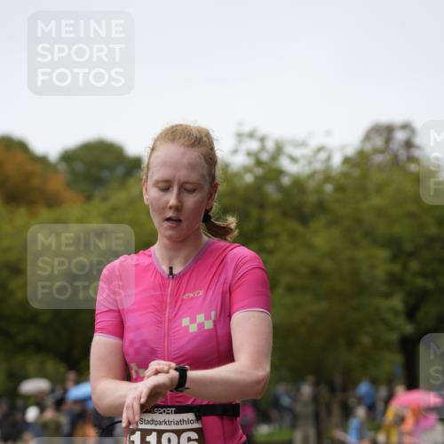 13.09.2026 - Stadtparktriathlon Patografie http://msf.ph/oto/10285193 13.09.2026 13:19:54 Ziel 1186 meine-sportfotos.de