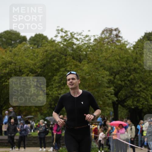 13.09.2026 - Stadtparktriathlon Patografie http://msf.ph/oto/10285199 13.09.2026 13:21:02 Ziel 969 meine-sportfotos.de