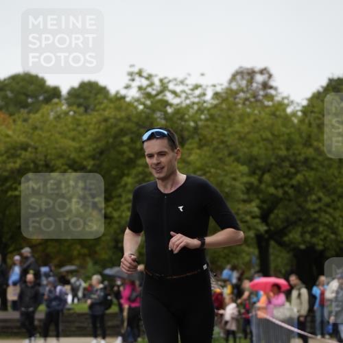 13.09.2026 - Stadtparktriathlon Patografie http://msf.ph/oto/10285204 13.09.2026 13:21:03 Ziel 969 meine-sportfotos.de