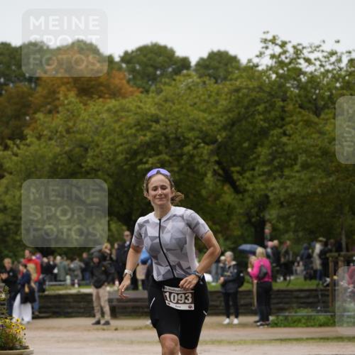 13.09.2026 - Stadtparktriathlon Patografie http://msf.ph/oto/10285212 13.09.2026 13:21:25 Ziel 1093 meine-sportfotos.de