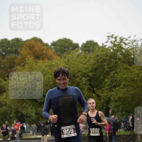13.09.2026 - Stadtparktriathlon Patografie http://msf.ph/oto/10285237 13.09.2026 13:22:21 Ziel 959, 1086, 1178 meine-sportfotos.de