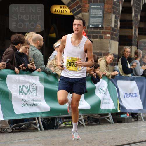 13.09.2026 - 21. swb-Marathon Bremen Strokosch-Dieckow http://msf.ph/oto/10285268 13.09.2026 10:34:02 Ziel 10366, 10475, 11059, 11481, 12459, 13530, 13541, 13605, 13610 meine-sportfotos.de