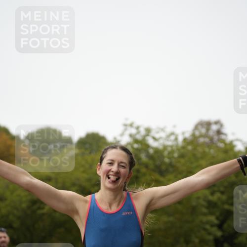 13.09.2026 - Stadtparktriathlon Patografie http://msf.ph/oto/10285299 13.09.2026 13:23:17 Ziel 950, 1085 meine-sportfotos.de