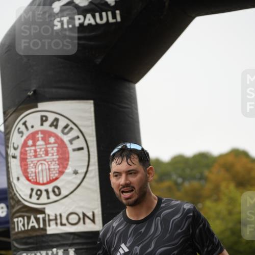 13.09.2026 - Stadtparktriathlon Patografie http://msf.ph/oto/10285309 13.09.2026 13:23:19 Ziel 950, 978, 1085 meine-sportfotos.de