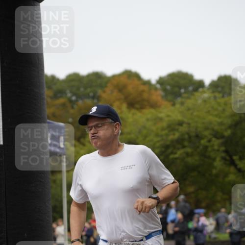 13.09.2026 - Stadtparktriathlon Patografie http://msf.ph/oto/10285328 13.09.2026 13:23:35 Ziel 932, 938 meine-sportfotos.de