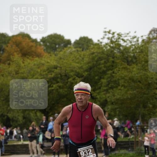 13.09.2026 - Stadtparktriathlon Patografie http://msf.ph/oto/10285335 13.09.2026 13:23:41 Ziel 932, 938 meine-sportfotos.de