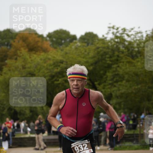 13.09.2026 - Stadtparktriathlon Patografie http://msf.ph/oto/10285341 13.09.2026 13:23:41 Ziel 932, 938 meine-sportfotos.de