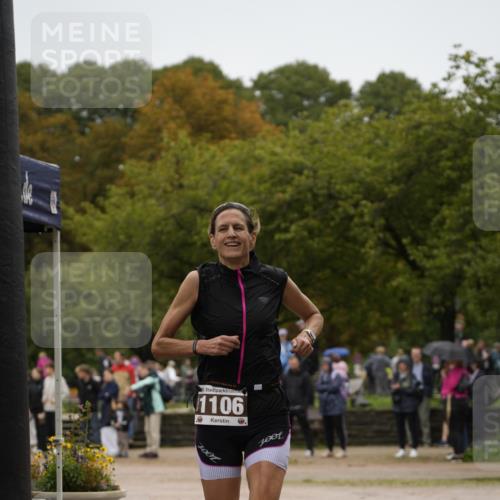 13.09.2026 - Stadtparktriathlon Patografie http://msf.ph/oto/10285347 13.09.2026 13:23:50 Ziel 1106 meine-sportfotos.de
