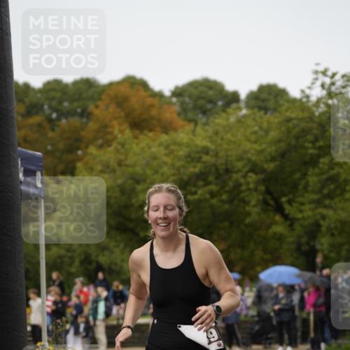 13.09.2026 - Stadtparktriathlon Patografie http://msf.ph/oto/10285381 13.09.2026 13:24:35 Ziel 1139 meine-sportfotos.de