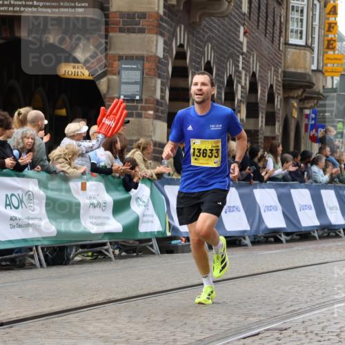 13.09.2026 - 21. swb-Marathon Bremen Strokosch-Dieckow http://msf.ph/oto/10285384 13.09.2026 10:34:29 Ziel 13605, 13610, 13633, 10818, 12540, 13637 meine-sportfotos.de