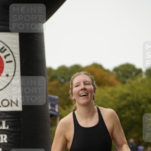 13.09.2026 - Stadtparktriathlon Patografie http://msf.ph/oto/10285386 13.09.2026 13:24:36 Ziel 1139 meine-sportfotos.de