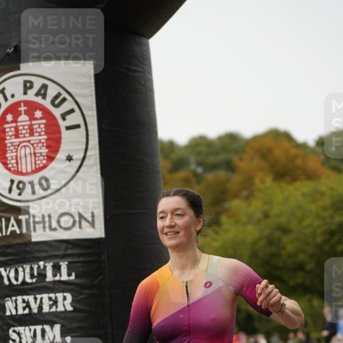 13.09.2026 - Stadtparktriathlon Patografie http://msf.ph/oto/10285399 13.09.2026 13:24:55 Ziel 1131 meine-sportfotos.de