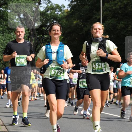 13.09.2026 - 21. swb-Marathon Bremen TobiasT http://msf.ph/oto/10285406 13.09.2026 12:12:24 Laufen 4661, 8722, 21, 26, 5744, 614, 4535, 21 meine-sportfotos.de