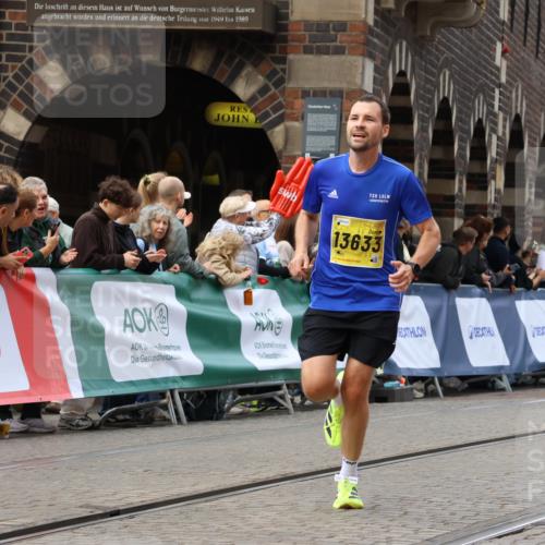 13.09.2026 - 21. swb-Marathon Bremen Strokosch-Dieckow http://msf.ph/oto/10285416 13.09.2026 10:34:30 Ziel 13605, 13610, 13633, 10818, 12413, 12540, 13637 meine-sportfotos.de
