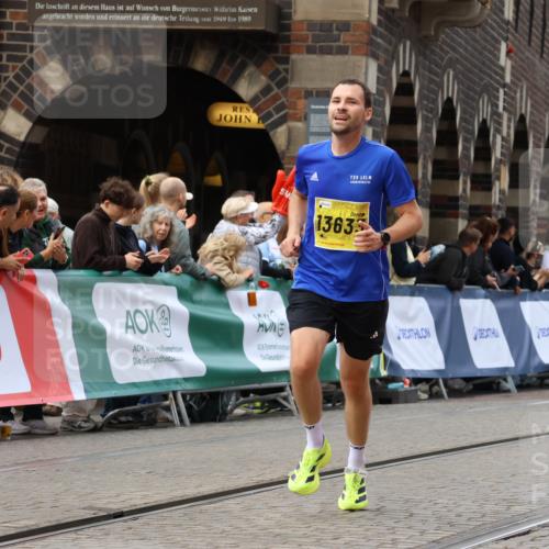 13.09.2026 - 21. swb-Marathon Bremen Strokosch-Dieckow http://msf.ph/oto/10285424 13.09.2026 10:34:30 Ziel 13605, 13610, 13633, 10818, 12413, 12540, 13637 meine-sportfotos.de