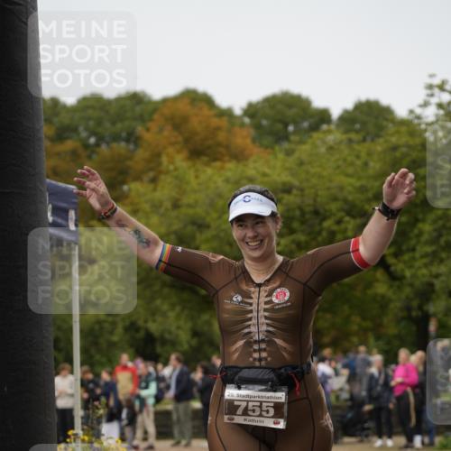13.09.2026 - Stadtparktriathlon Patografie http://msf.ph/oto/10285443 13.09.2026 13:25:34 Ziel 755 meine-sportfotos.de