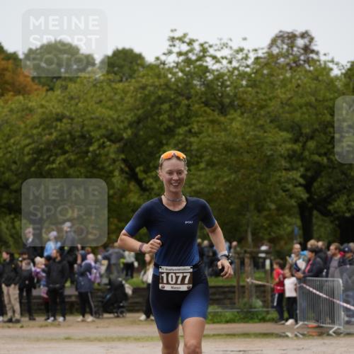 13.09.2026 - Stadtparktriathlon Patografie http://msf.ph/oto/10285455 13.09.2026 13:25:52 Ziel 1077 meine-sportfotos.de