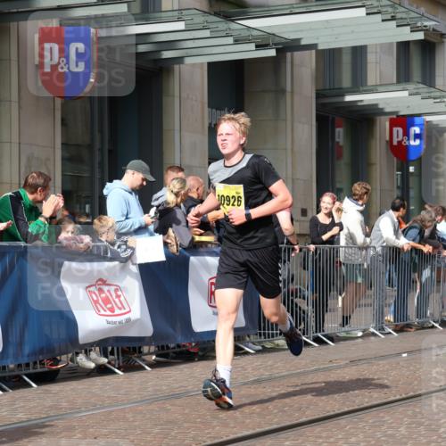 13.09.2026 - 21. swb-Marathon Bremen Strokosch-Dieckow http://msf.ph/oto/10285487 13.09.2026 10:38:50 Ziel 10782, 11227, 11338, 11454, 12003, 13641, 10441, 10926, 11127, 12370, 13539 meine-sportfotos.de