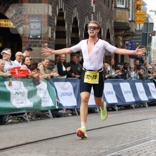 13.09.2026 - 21. swb-Marathon Bremen Strokosch-Dieckow http://msf.ph/oto/10285497 13.09.2026 10:34:34 Ziel 11418, 13605, 13610, 13633, 10818, 12358, 12413, 12540, 13637 meine-sportfotos.de
