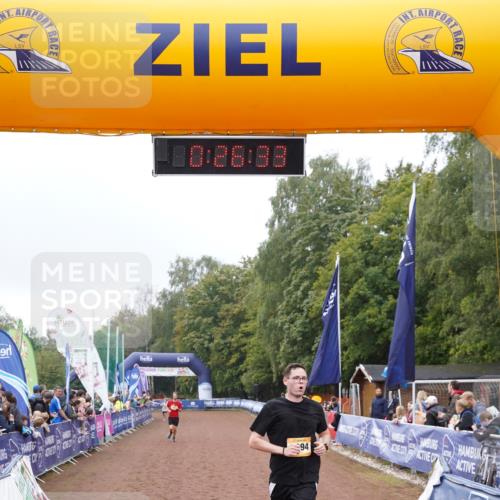 13.09.2026 - Airport Race Dennis Weichert http://msf.ph/oto/10285500 13.09.2026 10:27:07 Ziel 689, 4195, 5294 meine-sportfotos.de