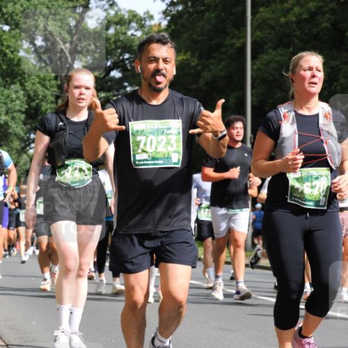 13.09.2026 - 21. swb-Marathon Bremen TobiasT http://msf.ph/oto/10285520 13.09.2026 12:12:55 Laufen 7023, 9216, 21, 26, 21 meine-sportfotos.de