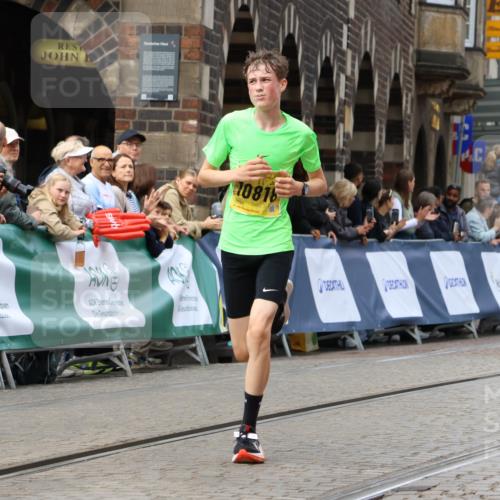 13.09.2026 - 21. swb-Marathon Bremen Strokosch-Dieckow http://msf.ph/oto/10285550 13.09.2026 10:34:49 Ziel 10818, 11418, 13633, 13637, 11197, 11964, 13588, 13601, 13625 meine-sportfotos.de