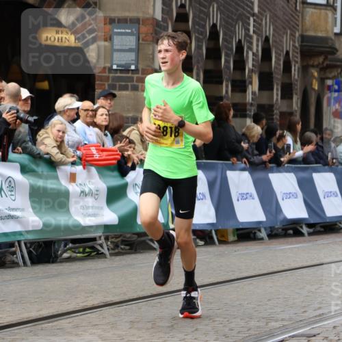 13.09.2026 - 21. swb-Marathon Bremen Strokosch-Dieckow http://msf.ph/oto/10285563 13.09.2026 10:34:49 Ziel 10818, 11418, 13633, 13637, 11197, 11964, 13588, 13601, 13625 meine-sportfotos.de
