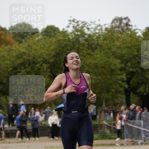 13.09.2026 - Stadtparktriathlon Patografie http://msf.ph/oto/10285566 13.09.2026 13:27:34 Ziel 1075, 1173 meine-sportfotos.de