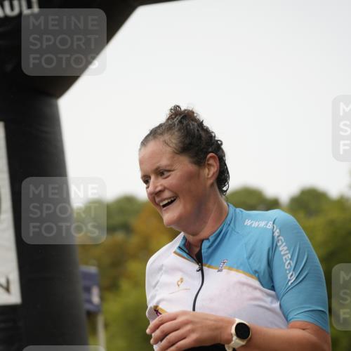 13.09.2026 - Stadtparktriathlon Patografie http://msf.ph/oto/10285608 13.09.2026 13:27:57 Ziel 1177 meine-sportfotos.de