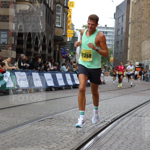 13.09.2026 - 21. swb-Marathon Bremen Strokosch-Dieckow http://msf.ph/oto/10285647 13.09.2026 10:34:58 Ziel 10818, 12358, 12413, 12540, 13637, 10261, 10262, 13505, 13560 meine-sportfotos.de