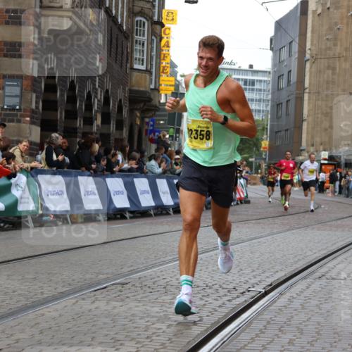 13.09.2026 - 21. swb-Marathon Bremen Strokosch-Dieckow http://msf.ph/oto/10285656 13.09.2026 10:34:58 Ziel 10818, 12358, 12413, 12540, 13637, 10261, 10262, 13505, 13560 meine-sportfotos.de