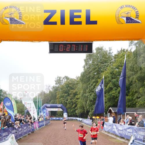13.09.2026 - Airport Race Dennis Weichert http://msf.ph/oto/10285665 13.09.2026 10:27:44 Ziel 4187, 5418, 5476 meine-sportfotos.de