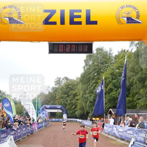 13.09.2026 - Airport Race Dennis Weichert http://msf.ph/oto/10285674 13.09.2026 10:27:45 Ziel 4187, 5418, 5476 meine-sportfotos.de