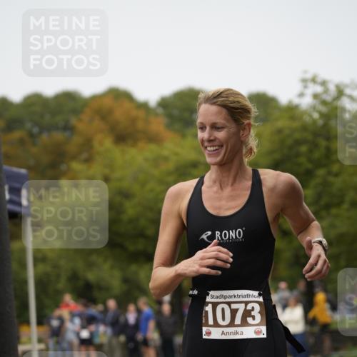 13.09.2026 - Stadtparktriathlon Patografie http://msf.ph/oto/10285682 13.09.2026 13:29:26 Ziel 1073, 1157 meine-sportfotos.de