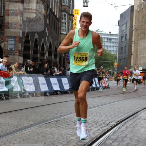 13.09.2026 - 21. swb-Marathon Bremen Strokosch-Dieckow http://msf.ph/oto/10285683 13.09.2026 10:34:58 Ziel 10818, 12358, 12413, 12540, 13637, 10261, 10262, 13505, 13560 meine-sportfotos.de