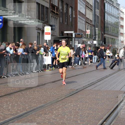 13.09.2026 - 21. swb-Marathon Bremen Strokosch-Dieckow http://msf.ph/oto/10285783 13.09.2026 10:39:17 Ziel 11713, 12404, 13513, 13642, 10782, 11227, 11338, 11454, 12003, 13556, 13641 meine-sportfotos.de
