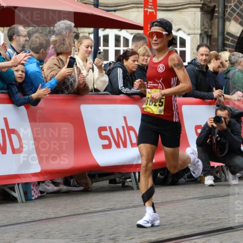 13.09.2026 - 21. swb-Marathon Bremen Strokosch-Dieckow http://msf.ph/oto/10285826 13.09.2026 10:35:08 Ziel 10818, 11197, 11964, 12358, 12413, 12540, 13588, 13601, 13625, 13637, 10994, 11068, 11176, 11512, 13514, 13540, 13590, 13619 meine-sportfotos.de