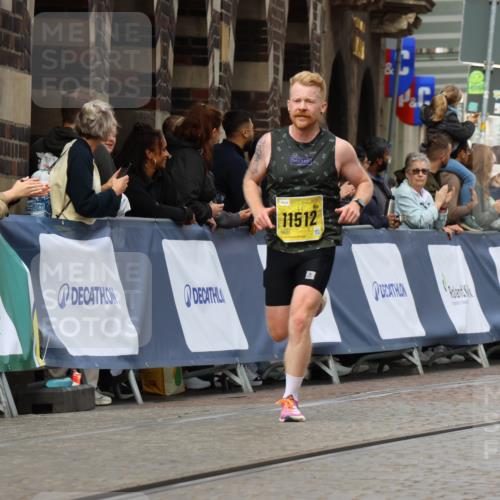 13.09.2026 - 21. swb-Marathon Bremen Strokosch-Dieckow http://msf.ph/oto/10285956 13.09.2026 10:35:25 Ziel 10261, 10262, 13505, 13560, 13588, 13601, 13625, 12289, 13583 meine-sportfotos.de