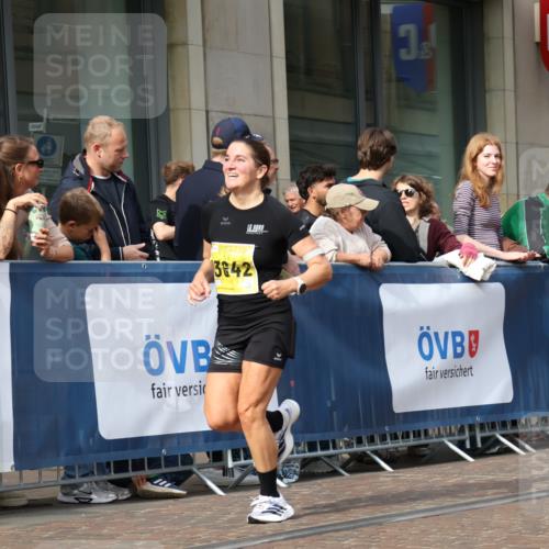 13.09.2026 - 21. swb-Marathon Bremen Strokosch-Dieckow http://msf.ph/oto/10285958 13.09.2026 10:39:39 Ziel 11198, 11721, 12144, 12339, 13519, 11713, 12404, 13513, 13556, 13642 meine-sportfotos.de