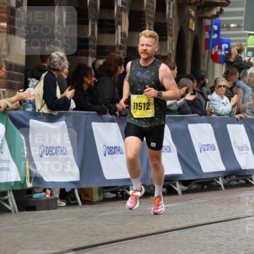 13.09.2026 - 21. swb-Marathon Bremen Strokosch-Dieckow http://msf.ph/oto/10285968 13.09.2026 10:35:25 Ziel 10261, 10262, 13505, 13560, 13588, 13601, 13625, 12289, 13583 meine-sportfotos.de