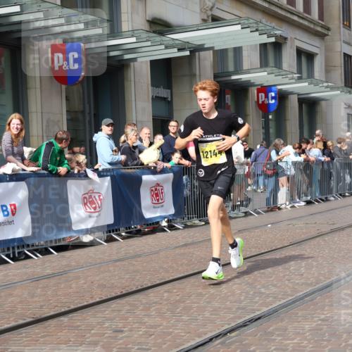 13.09.2026 - 21. swb-Marathon Bremen Strokosch-Dieckow http://msf.ph/oto/10286027 13.09.2026 10:39:52 Ziel 11198, 11721, 12144, 11198, 12144, 12339, 12404, 13513, 13519, 13642 meine-sportfotos.de
