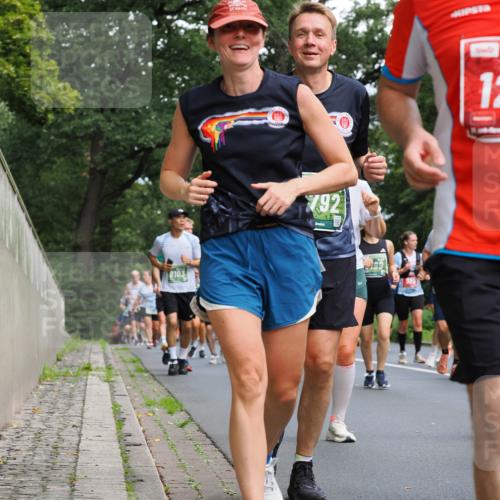 13.09.2026 - 21. swb-Marathon Bremen TobiasT http://msf.ph/oto/10286079 13.09.2026 12:16:38 Laufen 8103, 792, 12 meine-sportfotos.de