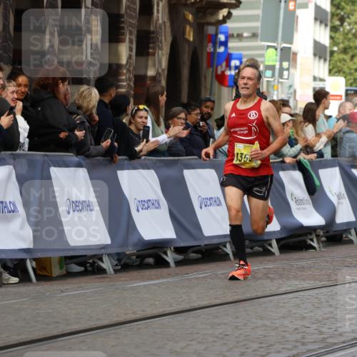 13.09.2026 - 21. swb-Marathon Bremen Strokosch-Dieckow http://msf.ph/oto/10286192 13.09.2026 10:35:36 Ziel 10261, 10262, 10994, 11068, 11176, 11345, 11512, 13505, 13514, 13540, 13560, 13590, 13619, 13558 meine-sportfotos.de