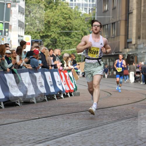 13.09.2026 - 21. swb-Marathon Bremen Strokosch-Dieckow http://msf.ph/oto/10286259 13.09.2026 10:35:39 Ziel 10994, 11068, 11176, 11345, 11512, 13514, 13540, 13583, 13590, 13619, 13558 meine-sportfotos.de