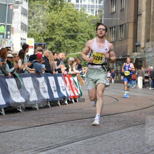 13.09.2026 - 21. swb-Marathon Bremen Strokosch-Dieckow http://msf.ph/oto/10286267 13.09.2026 10:35:39 Ziel 10994, 11068, 11176, 11345, 11512, 13514, 13540, 13583, 13590, 13619, 13558 meine-sportfotos.de