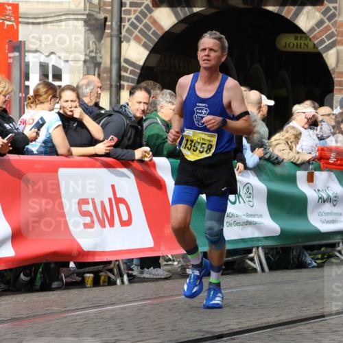13.09.2026 - 21. swb-Marathon Bremen Strokosch-Dieckow http://msf.ph/oto/10286320 13.09.2026 10:35:52 Ziel 11176, 11345, 12289, 13540, 13583, 10244, 13534 meine-sportfotos.de