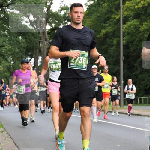 13.09.2026 - 21. swb-Marathon Bremen TobiasT http://msf.ph/oto/10286338 13.09.2026 12:17:39 Laufen 2522, 7667, 2, 36, 7118, 21, 26 meine-sportfotos.de
