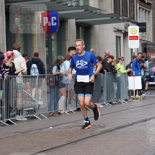 13.09.2026 - 21. swb-Marathon Bremen Strokosch-Dieckow http://msf.ph/oto/10286344 13.09.2026 10:40:49 Ziel 11077, 11201, 12209, 10520, 10575, 11903, 12477, 13563, 13566 meine-sportfotos.de