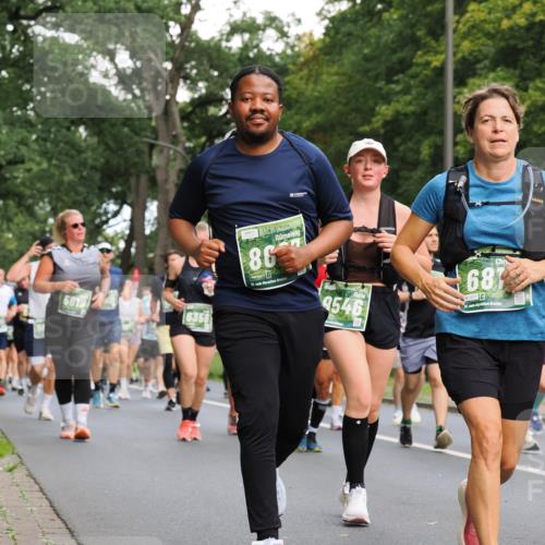 13.09.2026 - 21. swb-Marathon Bremen TobiasT http://msf.ph/oto/10286397 13.09.2026 12:17:52 Laufen 5619, 6356, 86, 21, 9546, 687, 7601 meine-sportfotos.de