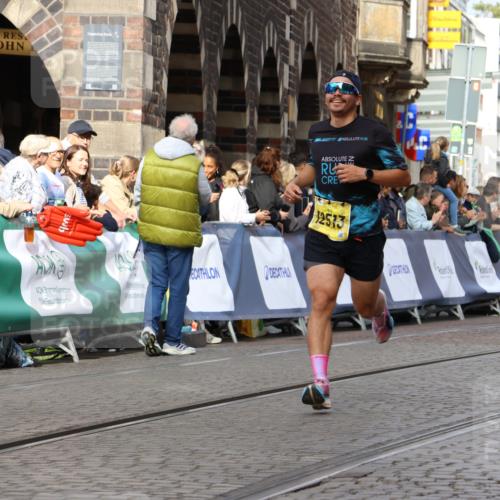 13.09.2026 - 21. swb-Marathon Bremen Strokosch-Dieckow http://msf.ph/oto/10286470 13.09.2026 10:36:27 Ziel 10244, 11067, 13534, 11916, 12456, 13548 meine-sportfotos.de